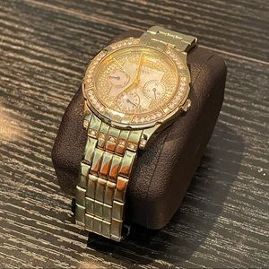 Guess Gold-tone Stainless Steel Quartz Watch